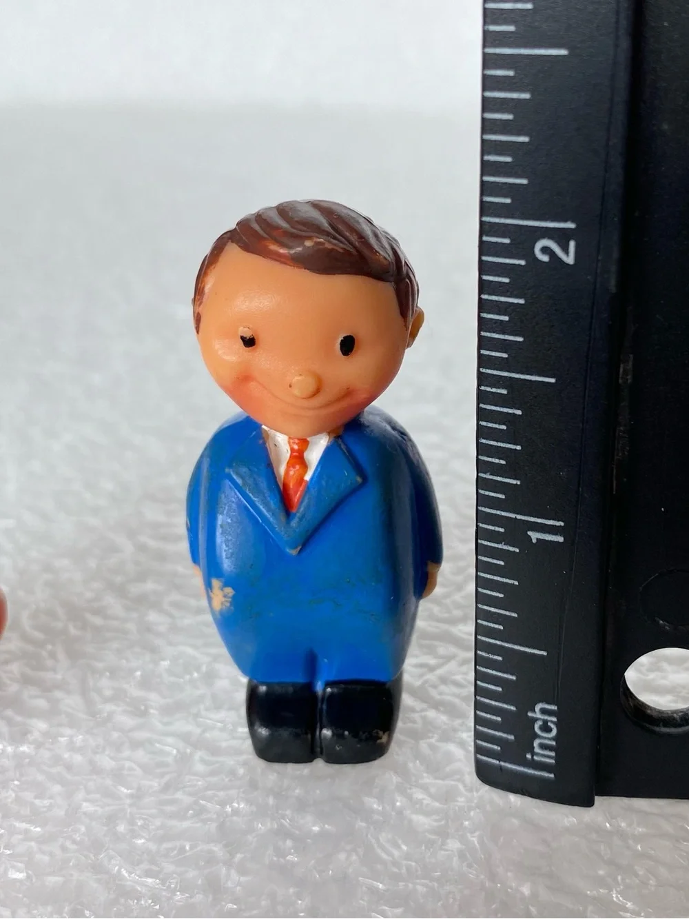 Set of 2 Vintage Samsonite Plastic Toy Figures Little People Made in Hong Kong